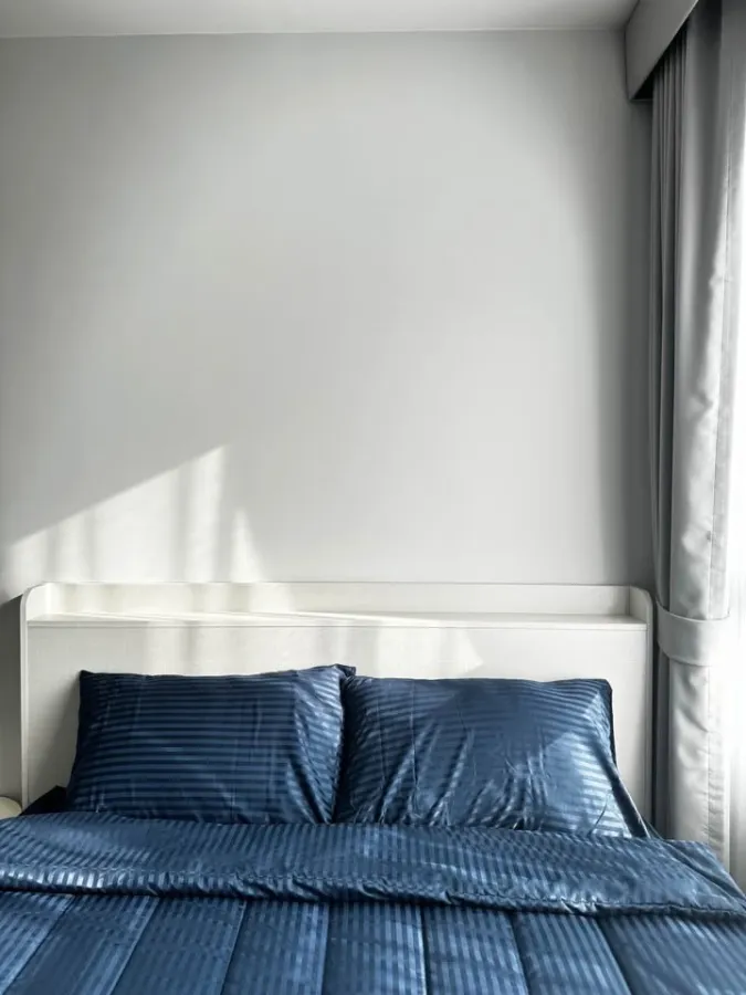 Condo for sale, Ideo Ramkhamhaeng Lam Sali Station, corner room and larger room size than normal rooms, hurry and book now.