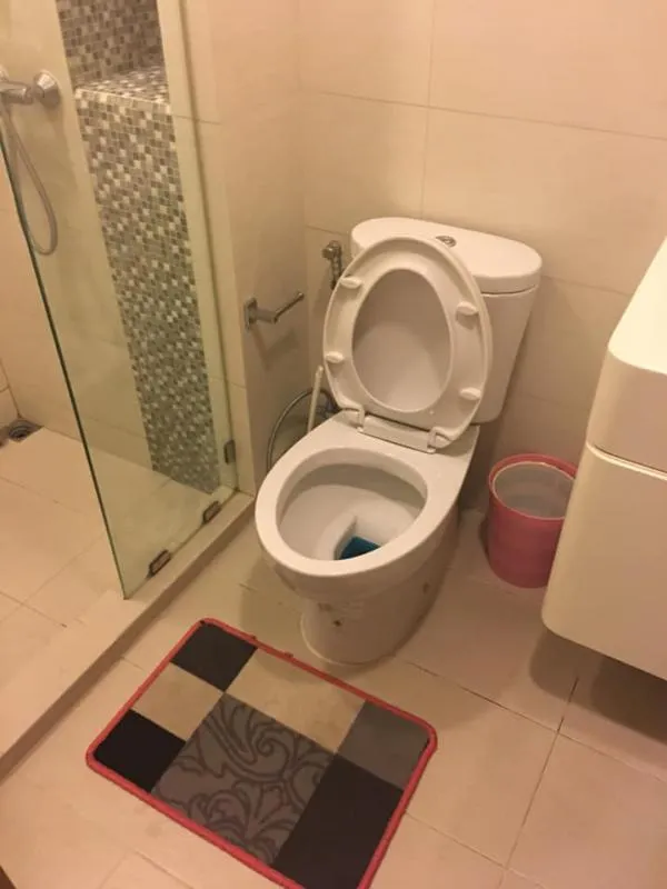 Ready to move in Condolette Mist Rama 9 for rent, fully furnished, electrical appliances ready. There is no cheaper than this. Let's get it.