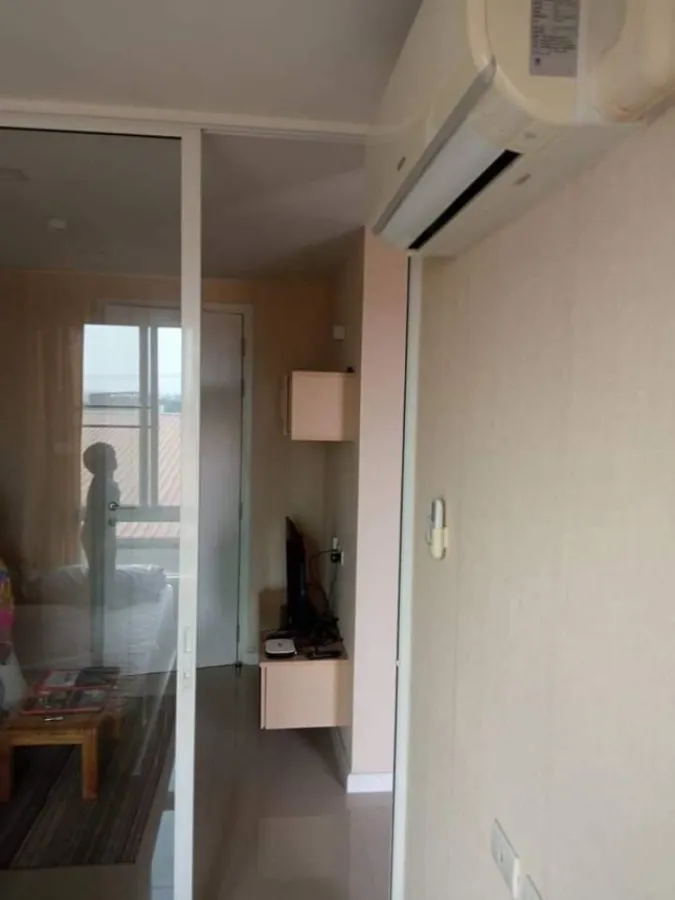 ให้เช่า JW condo @ดอนเมือง ห้องพร้อมอยู่ ราคาไม่แรง มีครบจบที่เดียวหิ้วกระเป๋าใบเดียว เข้าอยู่ได้เลย