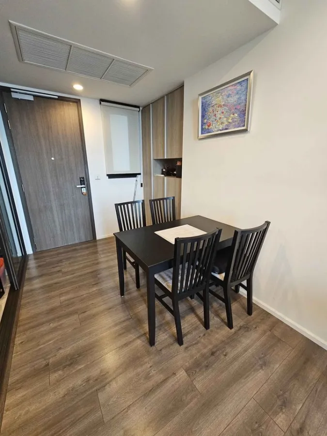 For sale rent Whizdom Essence พื้นที่กว้างขวางอยู่สบาย ห้องกั้นเป็นสัดส่วน ทำเลดีๆที่ที่คุณไม่ควรพลาด