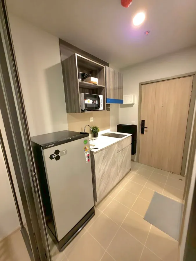 For rent!! Condo Aspire Sukhumvit-On Nut, 10th floor, fully furnished, ready to move in. Reserve now!!