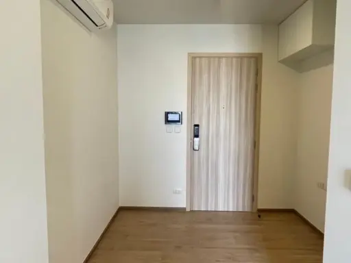 For rent CHEWATHAI KASET NAWAMIN 1 bedroom, 1 bathroom, fully furnished, convenient travel, don't miss it, book now.