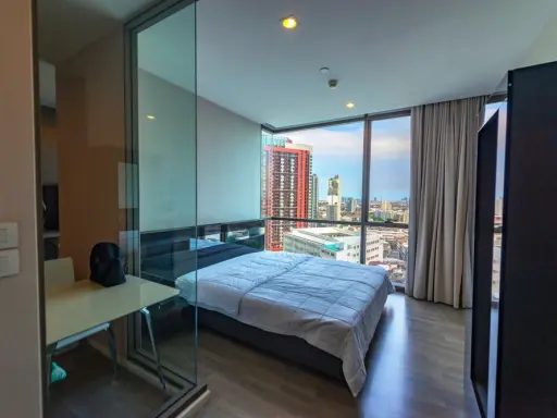 ให้เช่า The Room Sukhumvit 69 ห้องนี้กว้างมาก พื้นที่ใช้สอยจัดเต็ม มาพร้อมกับวิวสุดพรีเมี่ยม จองเลย