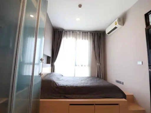 ห้องมุมจ้า ให้เช่า The Niche Pride Thonglor-Phetchaburi เฟอร์ เครื่องใช้ไฟฟ้าครบ วิวสระ จองเล้ยย images