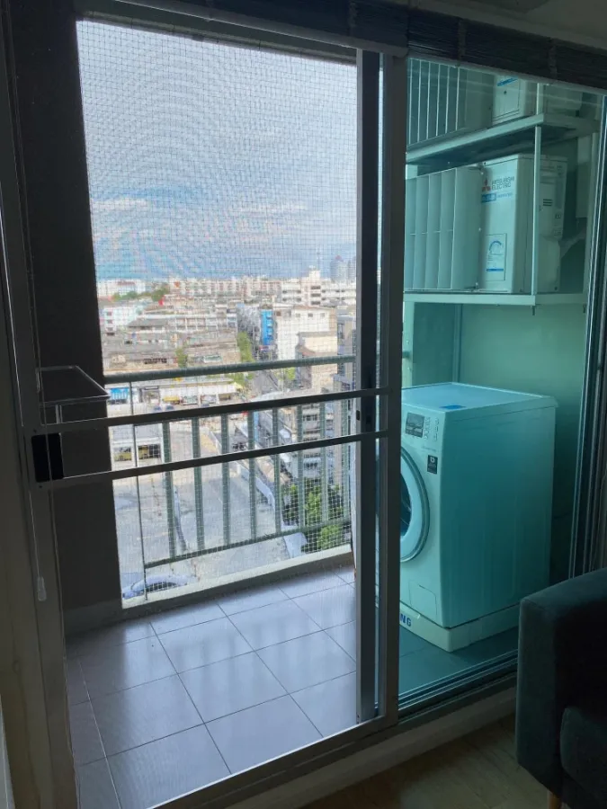 For rent, Lumpini Ville Sukhumvit 77, available room, ready to move in. Pack your bags and come in. Hurry and make a reservation.