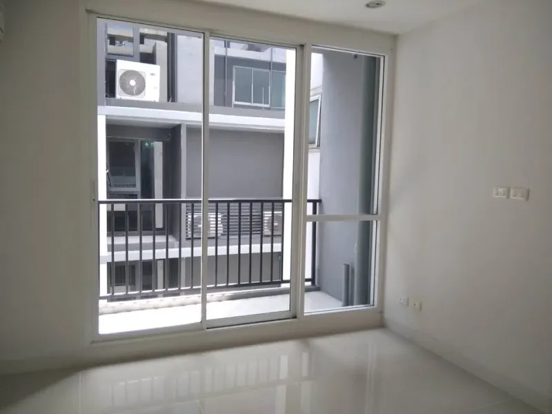 ขายคอนโด Levo Ladprao 18 phase 2 ห้องเปล่า ราคาไม่แรง มาจับจองเป็นเจ้าของได้แล้ววันนี้ อย่าพลาด