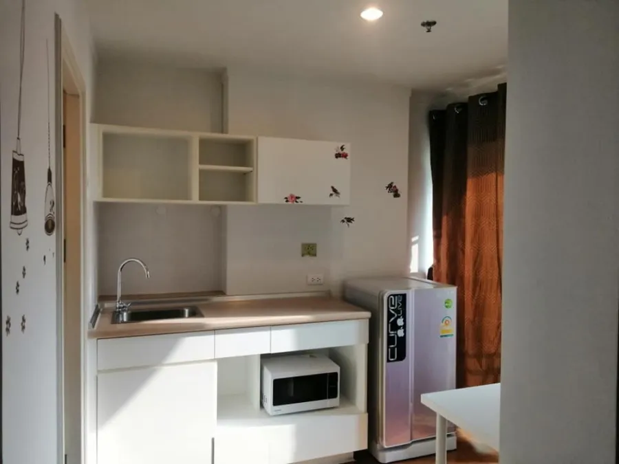 Condo for rent, Lumpini Place Borommaratchachonnani-Pinklao. Beautiful room, city view, near the mall like this, you need to reserve !!