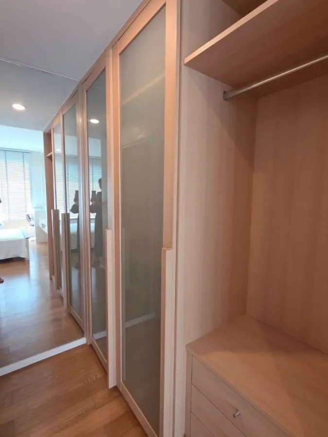 ให้เช่า Wind Sukhumvit 23 ชั้น 7 วิวสระ แต่งครบ จองเลย ห้ามพลาด