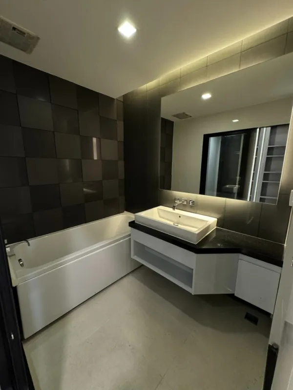 ให้เช่า คอนโด ไอวี่ แอมพิโอ ห้องเเต่งสไตล์ Modern luxury บิ้วอินท์จัดเต็ม บอกเลยว่าคุณต้องไม่พลาด