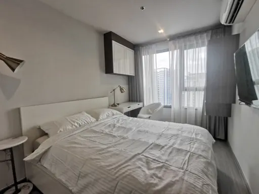 For rent, Life Ladprao, decorated room with white tone control, unblocked view, large mattress, most comfortable to sleep Book and you won't be disapp images