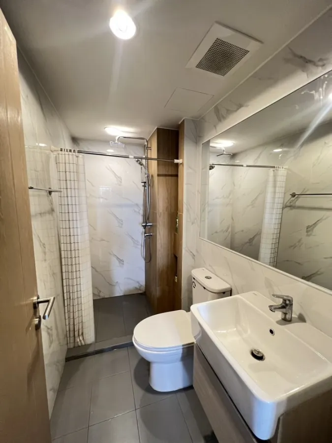 Condo for sale: The Excel Hideaway Sukhumvit 71, swimming pool view, good location, near BTS Phra Khanong.