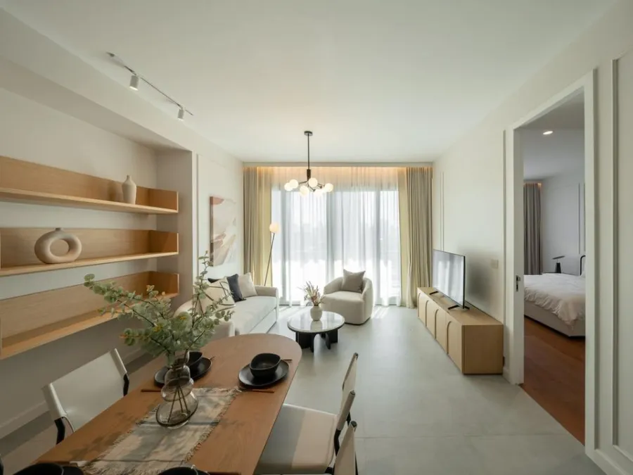 Condo for rent, 185 Ratchadamri, beautiful room, fully furnished Fully furnished, ready to move in. Hurry up, don't wait.