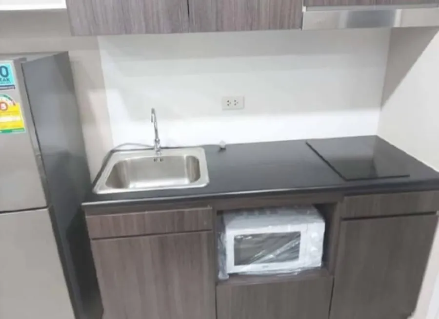 Condo for sale, D Mark Condo at Sutthisan, Studio room, fully furnished. complete electrical appliances You can finish here.