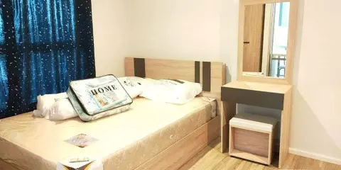 ให้เช่า ISSI CONDO สุขสวัสดิ์ ได้วิวสระว่ายน้ำ เฟอร์นิเจอร์ครบครัน พร้อมเข้าอยู่ ไม่จองไม่ได้แล้วน้า