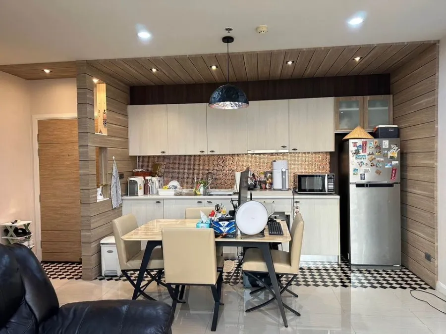 For sale: Manor Sanambinnam, 2 bedrooms, 2 bathrooms, fully furnished, very beautiful view. Let me tell you, it's worth it. Book now.