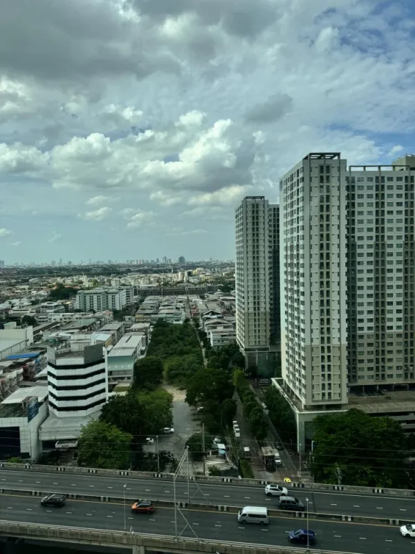 ให้เช่า Lumpini Place Pinklao 2 ห้องกว้างพร้อมอยู่ สิ่งอำนวยความสะดวกพร้อมจองเลยก่อนพลาด!!