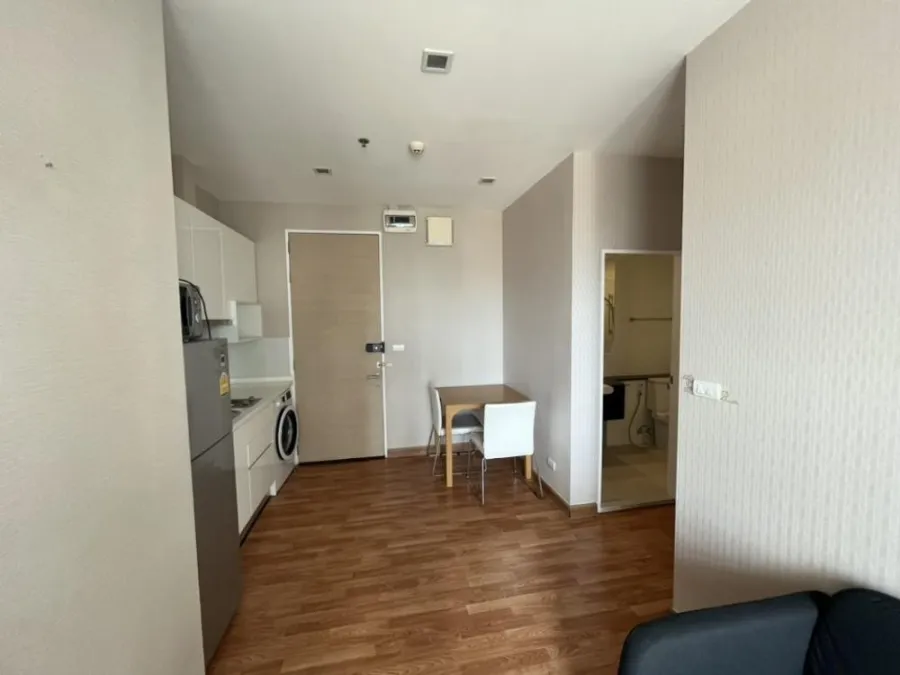 For sale: The Coast Bangkok Sukhumvit-Bangna, Building B, 14th floor, spacious room, fully furnished, nice to live in. Book now.