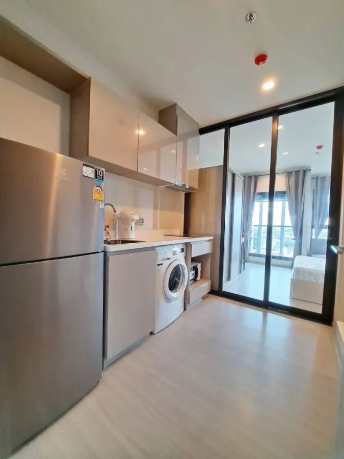 ให้เช่า Life Sukhumvit 62 ห้อง studio ชั้น 17 วิวดี ราคาจับต้องได้ คุณต้องไม่พลาดเลยจ้า