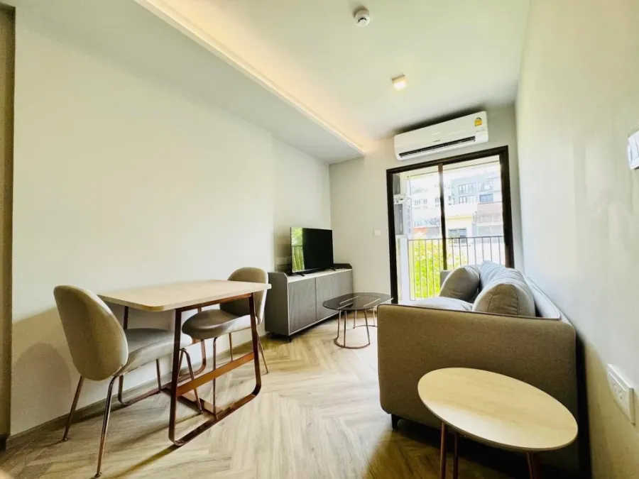ให้เช่า Chapter Thonglor 25 1 ห้องนอน 1 ห้องน้ำ พื้นที่ใช้สอยเยอะ เฟอร์ครบครัน ทำเลดี รีบจองเลยตอนนี้