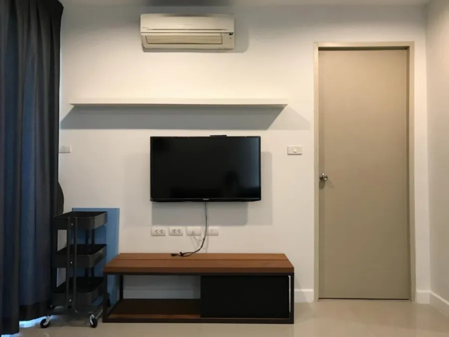 ขาย ให้เช่า ไอดีโอ ลาดพร้าว 5 ชั้น 18 ห้องมุม ห้องกว้าง อยู่สบาย พร้อมการตกแต่งที่ครบครัน จองเลยจ้า