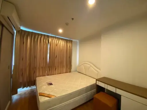 For rent: Lumpini Park Riverside - Rama 3, spacious room, fully furnished, nice to live in. Hurry and reserve now. Don't wait. Hurry.