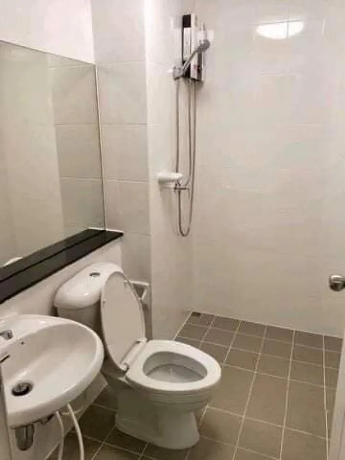 Urgent sale Plum Condo Phaholyothin 89 bed with good mattress. Built-in furniture Book and you won't be disappointed.