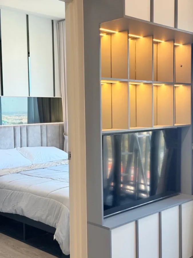 For rent: Modiz Avantgarde, 22nd floor. Beautiful room, fully furnished. Book now!
