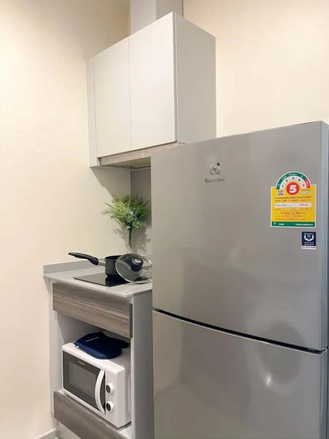 ขาย Condo Centric Ratchada – Huai khwang คอนโดย่านธุรกิจรัชดา ใจกลางเมือง วิวสระว่ายน้ำ รีบจองเลย!!