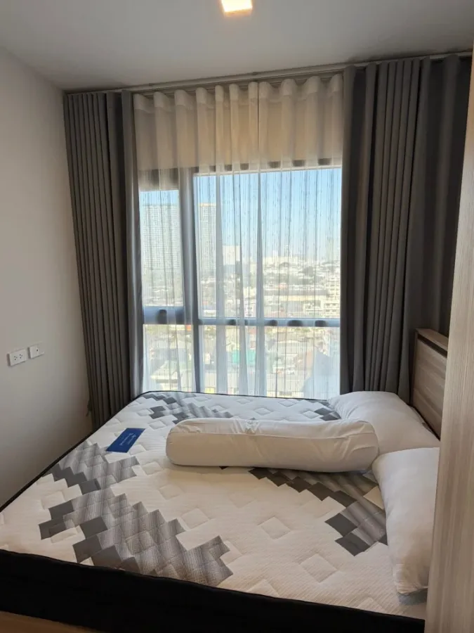 For rent: Chapter One Spark Charan, a modern-style condo on the 9th floor (auspicious number), north-facing, with good ventilation and a comfortable t