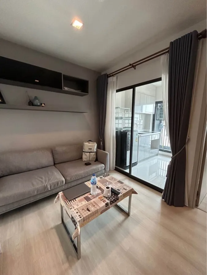 For rent: Life Sukhumvit 48, 22nd floor, view of Sukhumvit Road, fully decorated, all in one place, move in now.