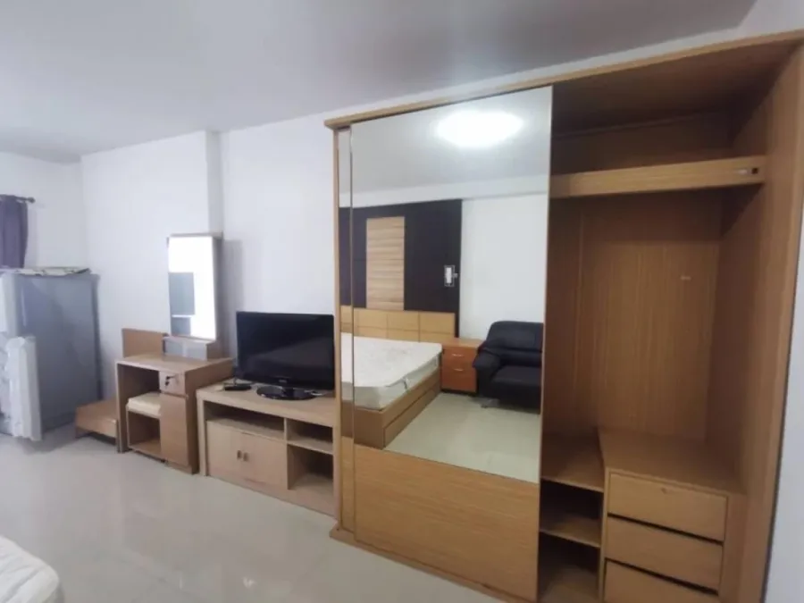 For rent: Supalai City Home Ratchada. A lovely room with complete furnishings. Book now!