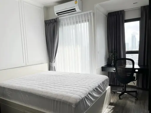 For rent: IDEO Chula-Samyan, high floor, STUDIO room, decorated in the most tone controlled style. It's so nice to live in. Book now.