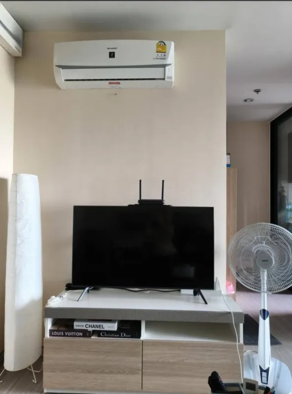 ขาย Aspire Erawan Prime 1 ห้องนอน ชั้น 9 เฟอร์นิเจอร์ครบครัน ดีแบบนี้จะรออะไร