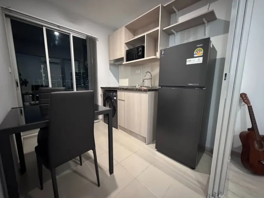 ขาย ให้เช่า Elio Sathorn-Wutthakat 1 ห้องนอน 1 ห้องน้ำ ตกแต่งคุมโทน มาพร้อมเฟอร์นิเจอร์ครบครัน ห้ามพลาด