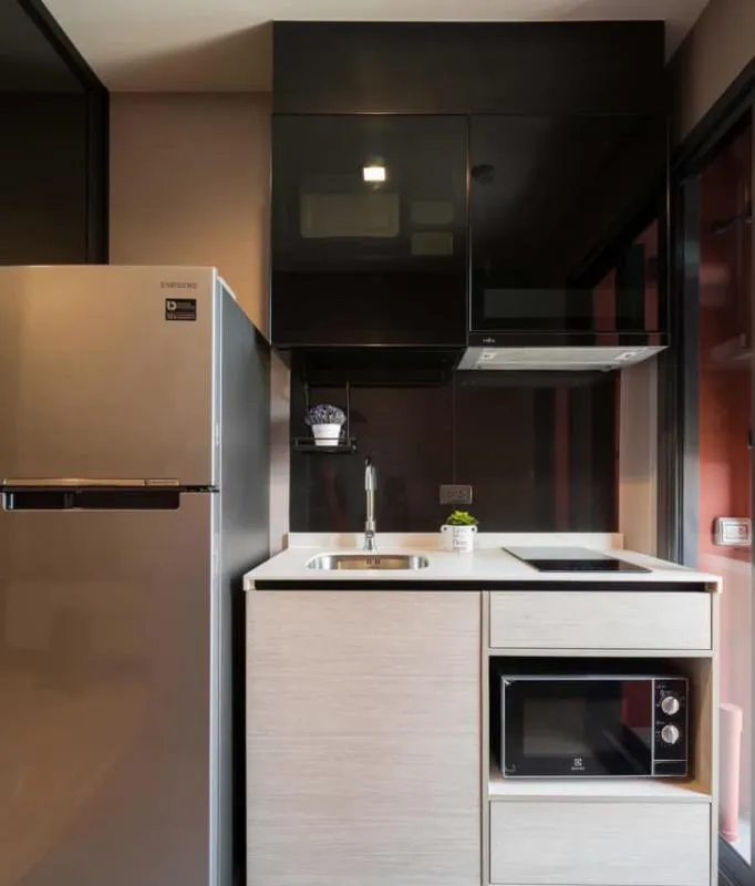 ถูกมากก!! THE BASE Garden พระราม9 แต่งครบ ดีไซน์สวยด้วย Interior designer + เครื่องใช้ไฟฟ้า เช่าเลยย