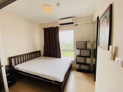 For rent: Plum Condo Bang Yai Station, partition room, decorated in white tones. The price is comfortable on the pocket. If you're slow, you'll miss i