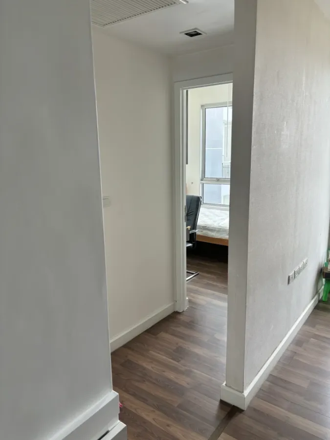 For rent!! Condo The Room Sathorn-Taksin, room number 99/209, comes at a reasonable price. Let me tell you that you don't miss it!!