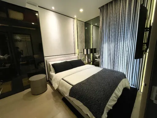 Quick sale!! Ashton Asoke Condo, beautiful room, next to BTS Asoke, fully furnished, book now!! images