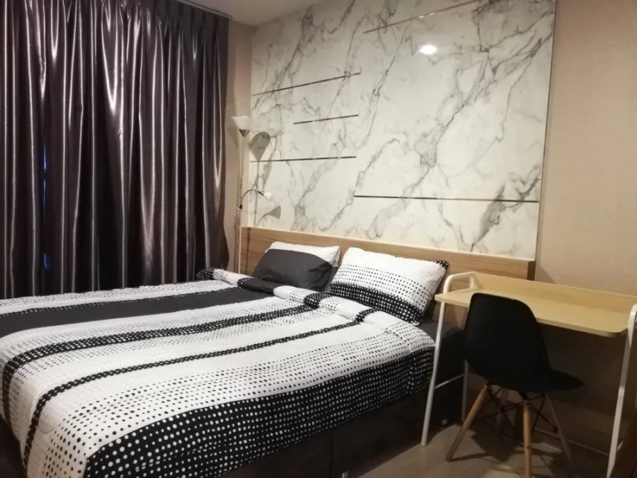 Sell / rent Condo Life Sukhumvit 48, convenient transportation, furniture is ready, don't wait.