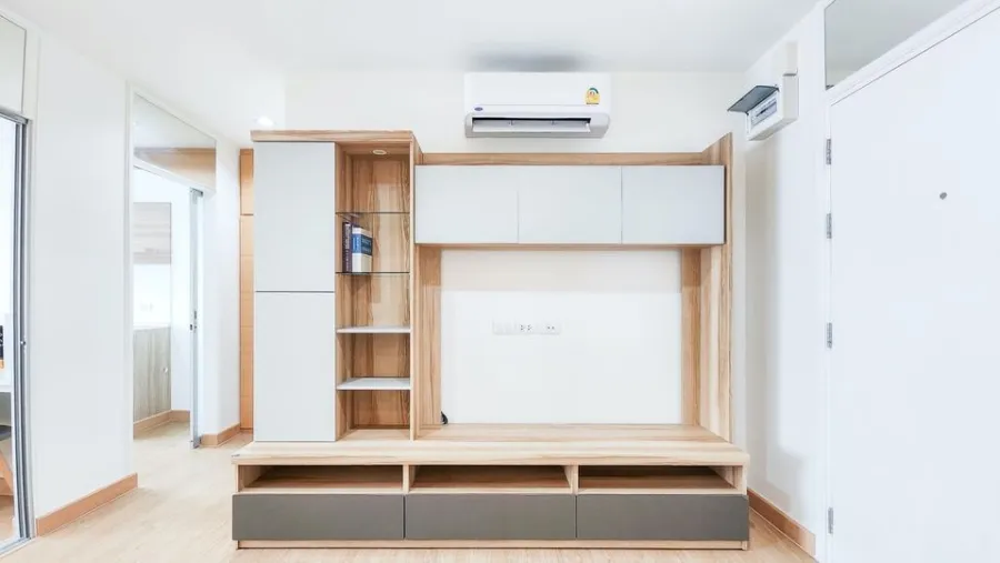 For rent, Aspire Sukhumvit 48, beautiful room, livable, decorated in minimalist style. Affordable price If interested, hurry and reserve now.