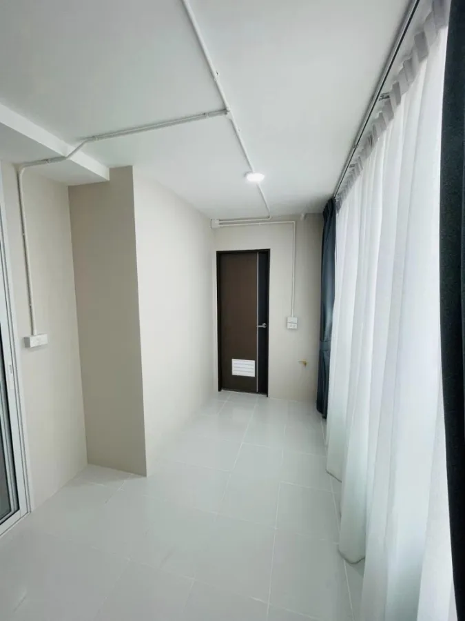 ขาย ให้เช่า แฮปปี้ คอนโด รัชดา 18 ชั้น8 ห้องกว้างขวางมาก กั้นเป็นสัดส่วน พร้อมเฟอร์ครบครัน อย่ารอช้า