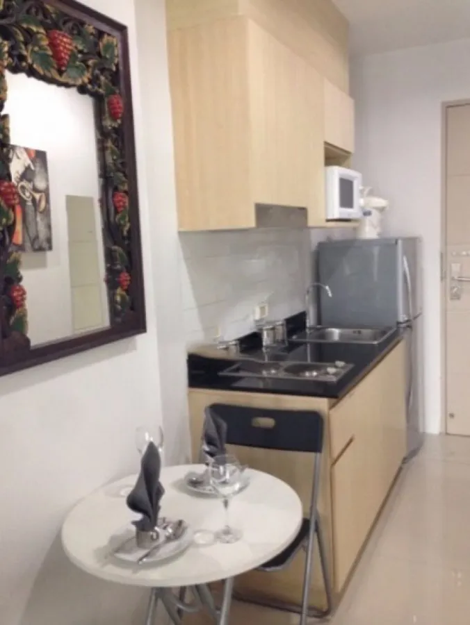 Condo for rent, Ideo Ratchada-Huay Kwang, beautiful room, high floor, convenient transportation, ready to move in, don't miss it!