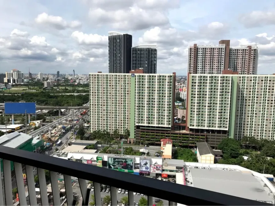 Condo for rent: Asakan Place Srinakarin, 25th floor, city view, affordable price, you definitely shouldn't miss it.