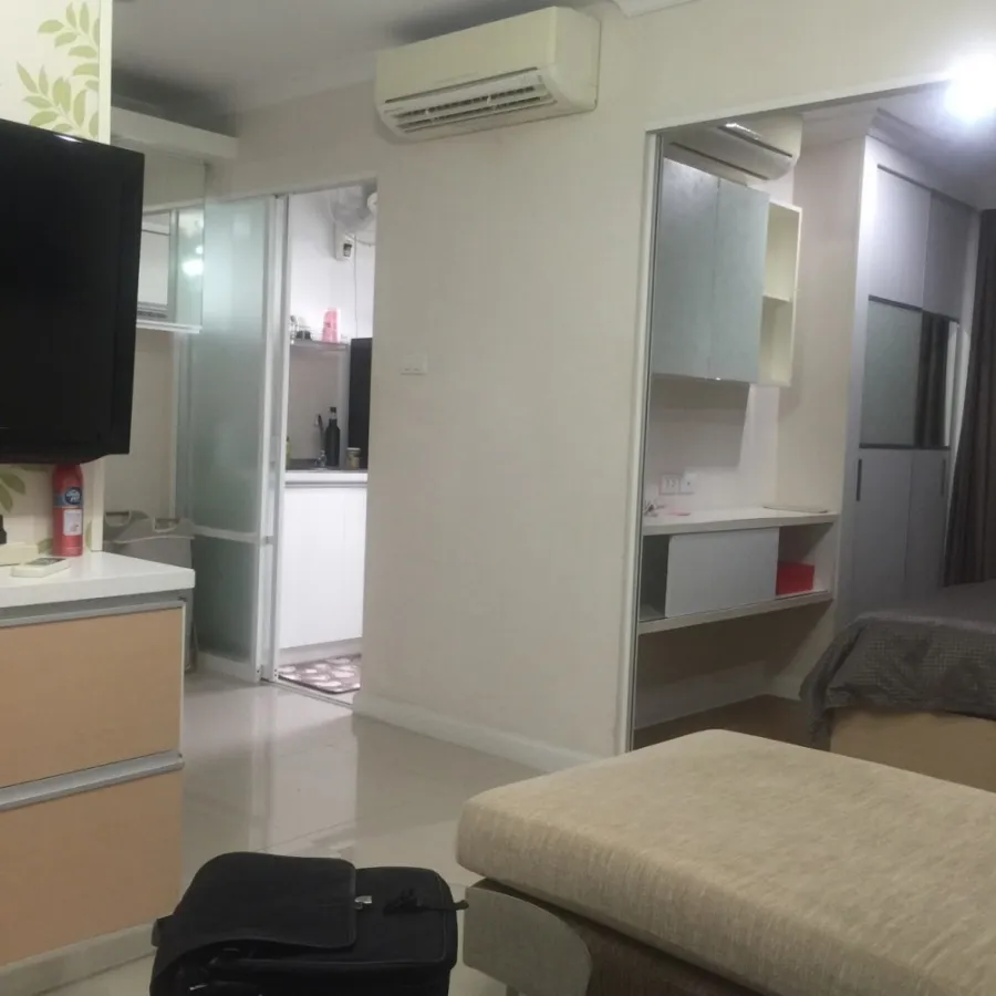 Urgent sale !! Condo Lumpini Place Rama 9-Ratchada, corner room, good view, fully furnished, do not miss !!