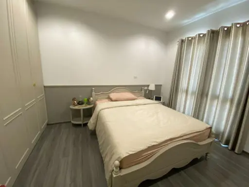 Selling The Rich @ Sathorn-Taksin, 8th floor, with furniture and electrical appliances, beautiful room, very livable, book now.