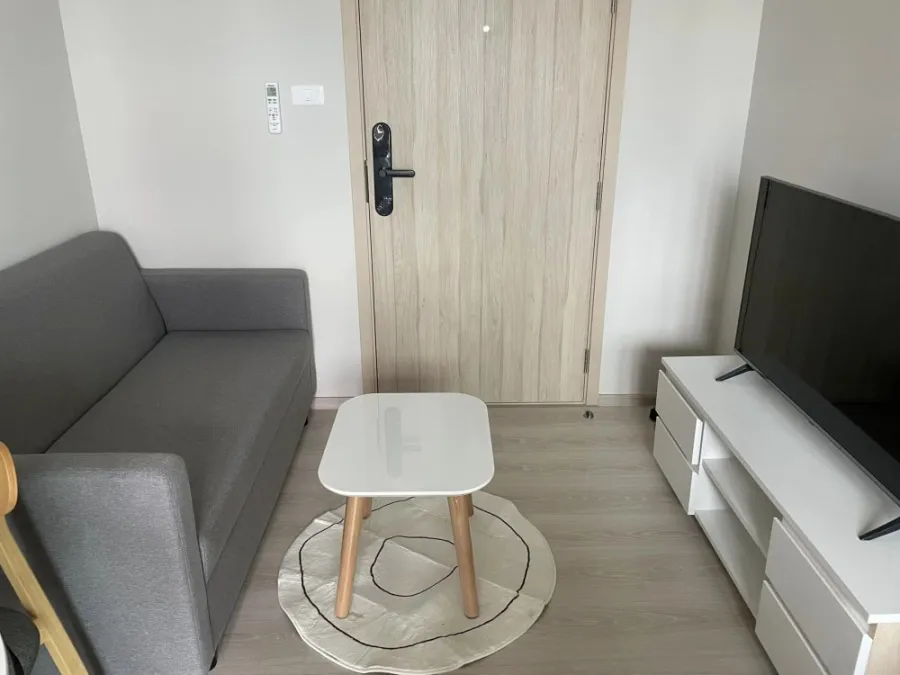 ปล่อยเช่า Condo Nue noble งามวงศ์วาน เฟอร์ครบ มีเครื่องซักผ้าพร้อม ราคาเป็นกันเอง จองเลยจ้า