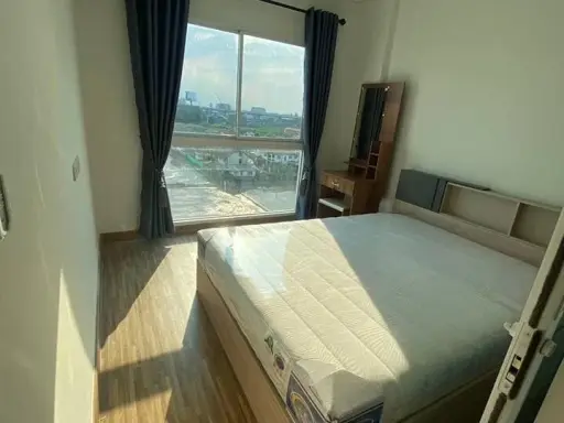 For rent: The Iris Bangya, 4th floor, fully furnished, nice to live in, book now, don't miss out.