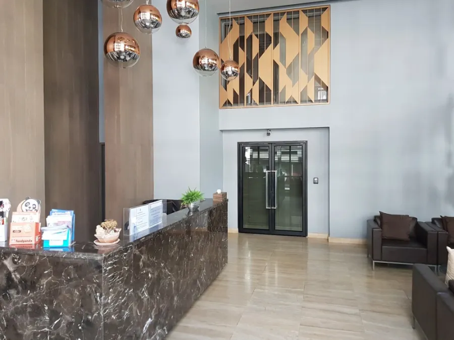 Condo for rent, Rende Sukhumvit 23, beautiful room, window facing south, near MRT, convenient to travel, book now!