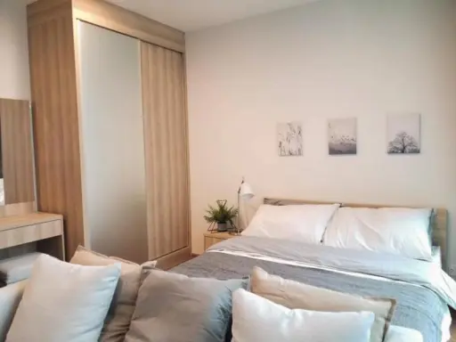 High floor, beautiful view, very nice decorated room, rent Noble Revolve Ratchada 2 images