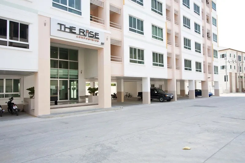 ขาย The Rise B ห้องน่าอยู่ ชั้น 6 ทำเลดี เดินทางสะดวก พื้นที่ใช้สอยเยอะ พลาดแล้วจะเสียใจ